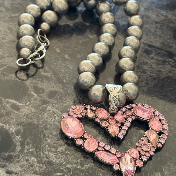 Pink crystal heart necklaces on 12mm Navajo Pearl Style 18” Chain - Picture 2 of 6